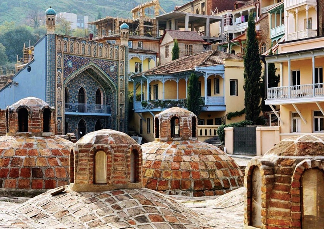 Sulfur baths in Tbilisi
